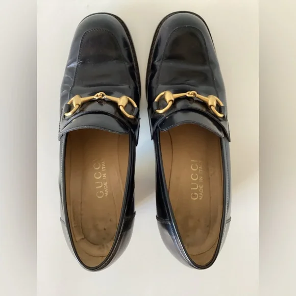 Vintage Gucci Heel Loafers Gold Horsebit Detail - Picture 2 of 9